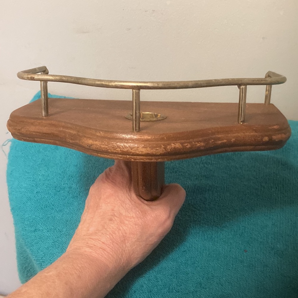 Small shelf